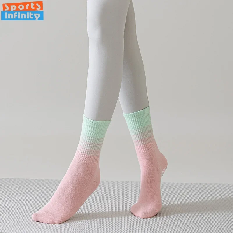 Anti Slip Fashion Gradient Yoga Socks Women Professional Pilates Socks Indoor Skipping Rope Ballet Dance Fitness Sports Socks