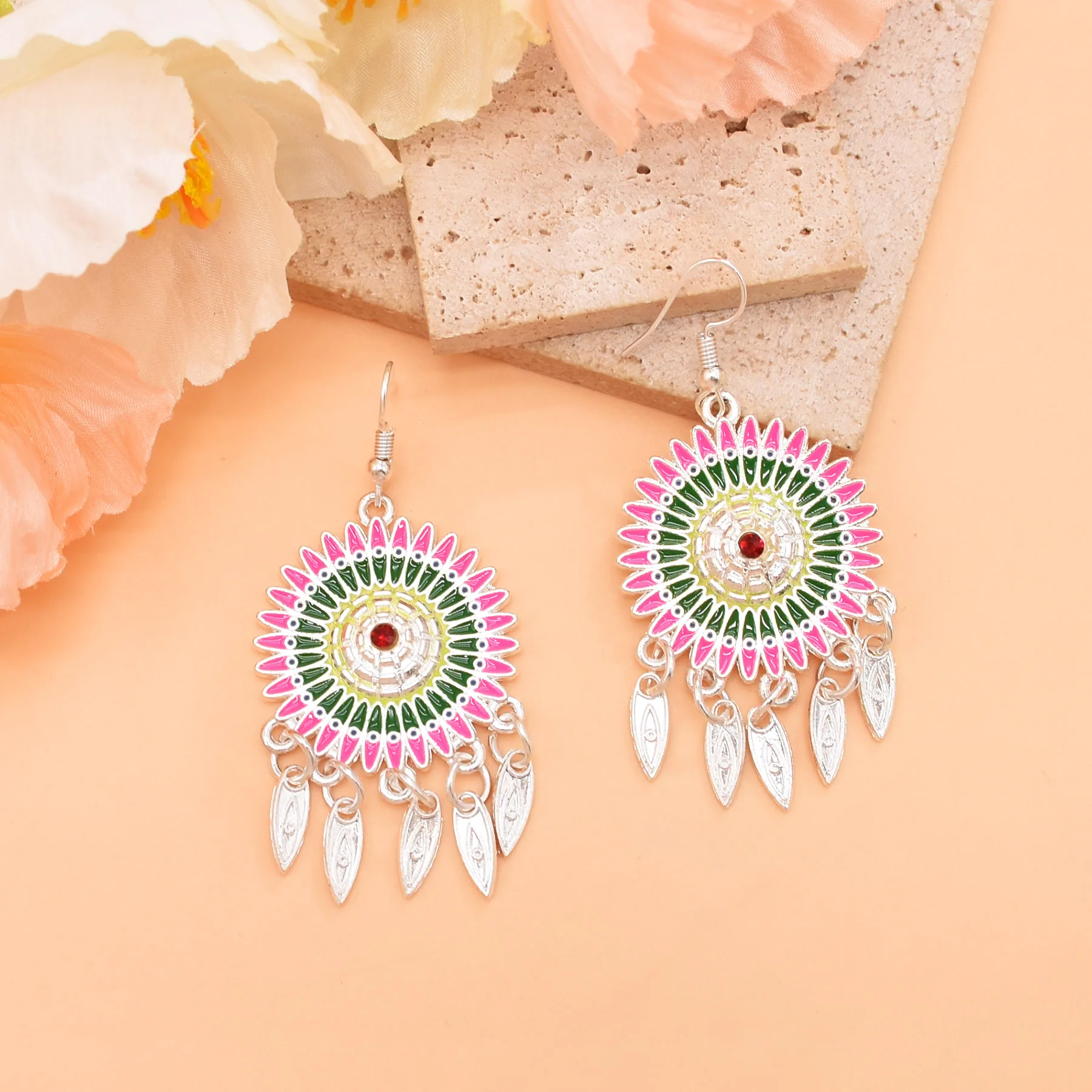 Vintage Red Green Enamel Pendant Earrings For Women Piercing Ear Flower Jewelry Accessory Female Hanging Lovely Female Gift