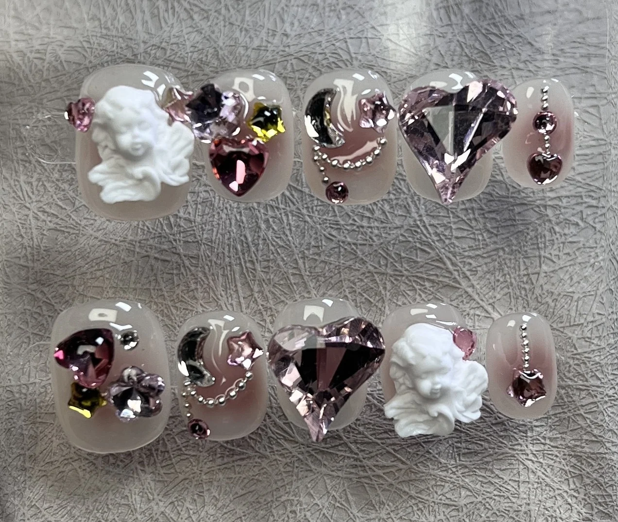 10PCS 순수한 수제 프랑스 체루브 컬러 다이아몬드 이동식 참 가짜 손톱 휴가 중 여행 친구 만들기