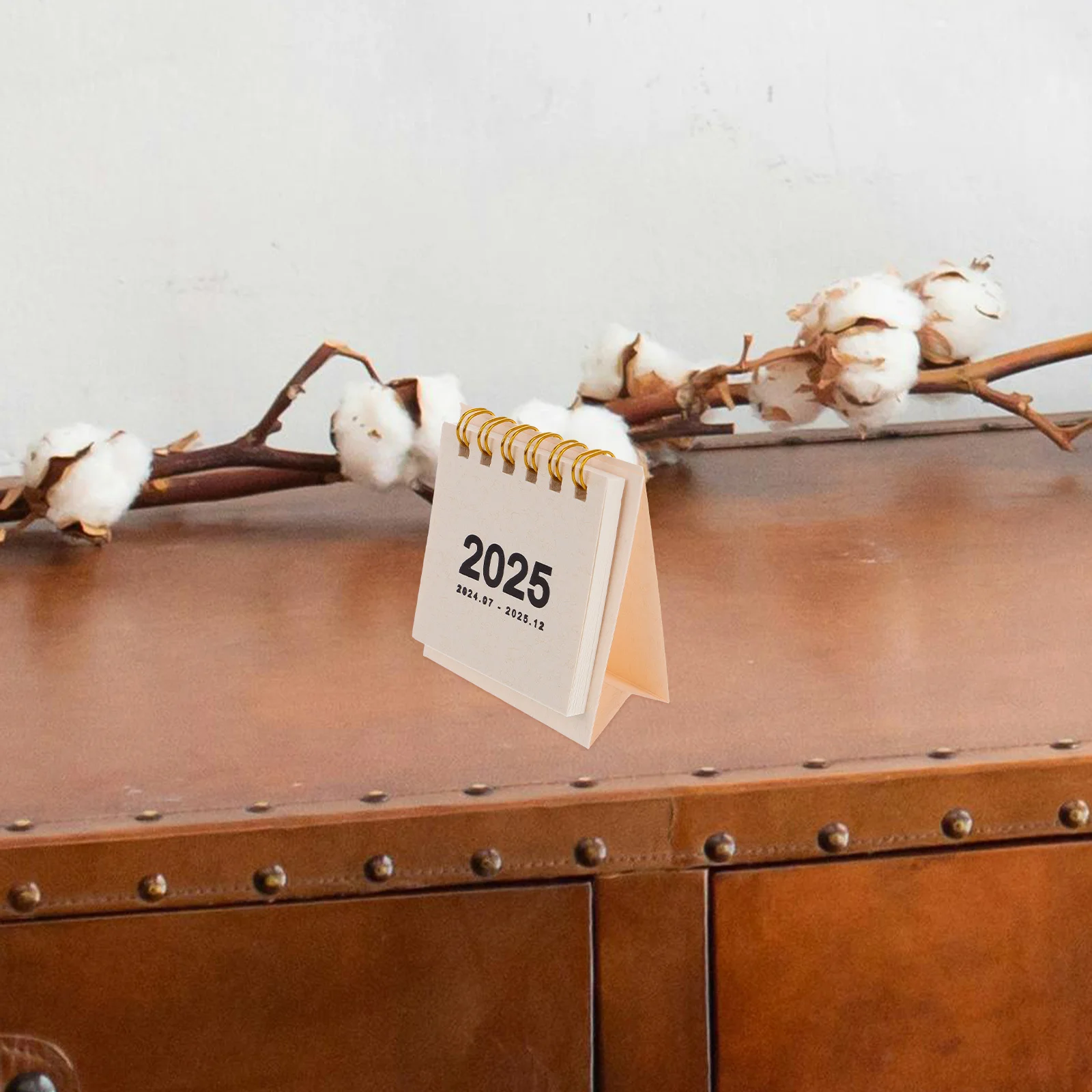 

Мини-календарь на 2024-2025 годы, небольшой стоячий ежемесячный планировщик, портативный офисный настольный календарь, офисные принадлежности