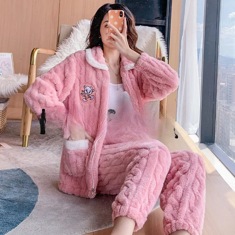 2024 New Autumn and Winter Extra Large Size Coral Velvet Pajamas Women Loose Plus Thickening Can Be Worn Outside The Home Suit