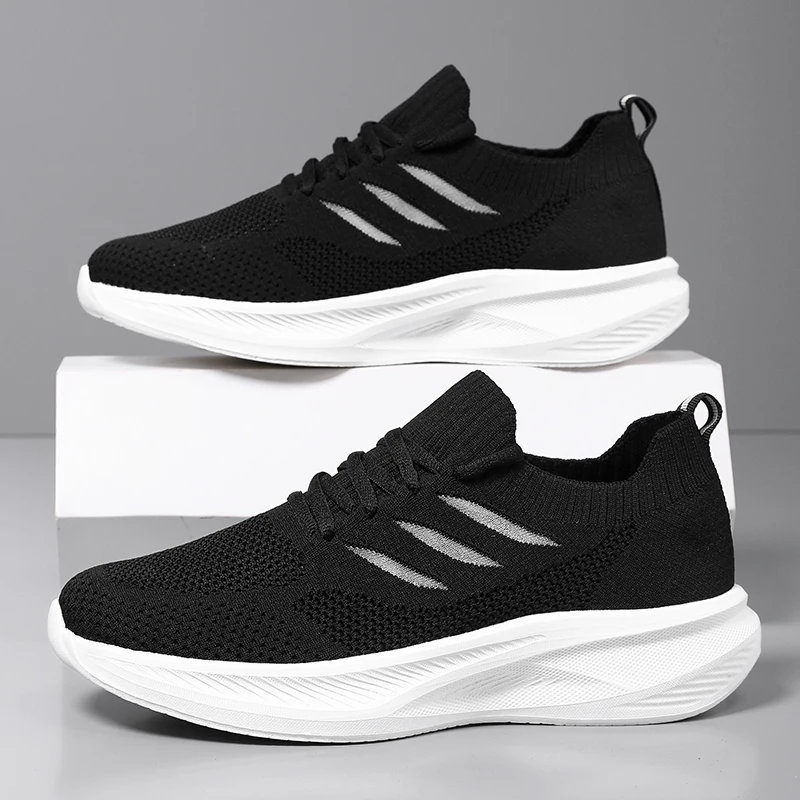 

Men Sports Shoes Breathe Casual Soft Sole Spring Mesh Wear-Resistant Outdoor Running Shoes 2025 New Fashion Lace Up Tennis Shoes