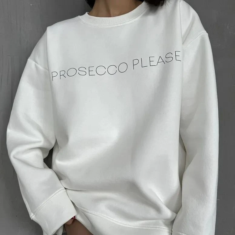 سترة كاجوال فضفاضة مستديرة Ne Long Sve مطبوعة بأحرف Faionable جديدة مريحة ملابس الشارع الشهير للسيدات