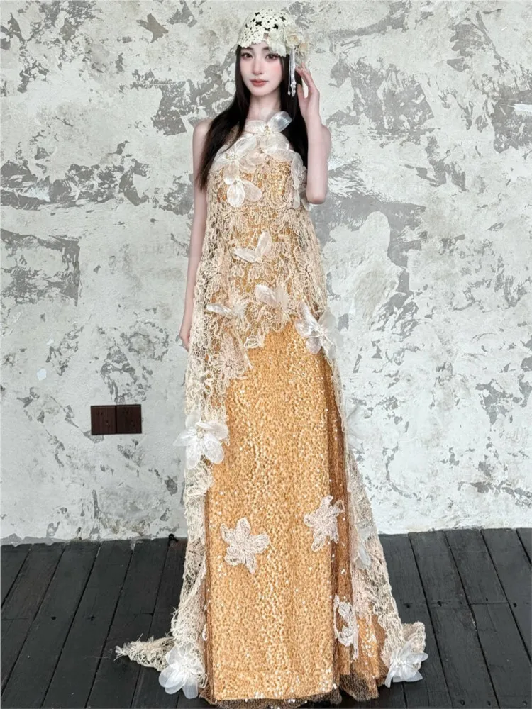 Lace neck-hanging morning robe toasting flower-decorated sequined gold long design dress