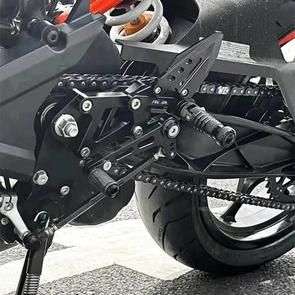 ل KTM RC 390 2022-2023 دراجة نارية سباق Rearset مسند القدم أوتاد القدم RC390 2023 RC390 2022 390RC 390 RC 2022 2023