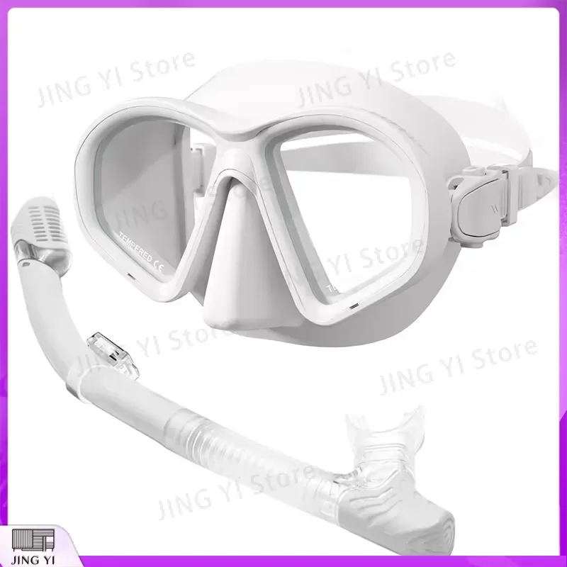 The provided Chinese title describes a diving mask set but the product is a cat bed. Please provide the correct Chinese title