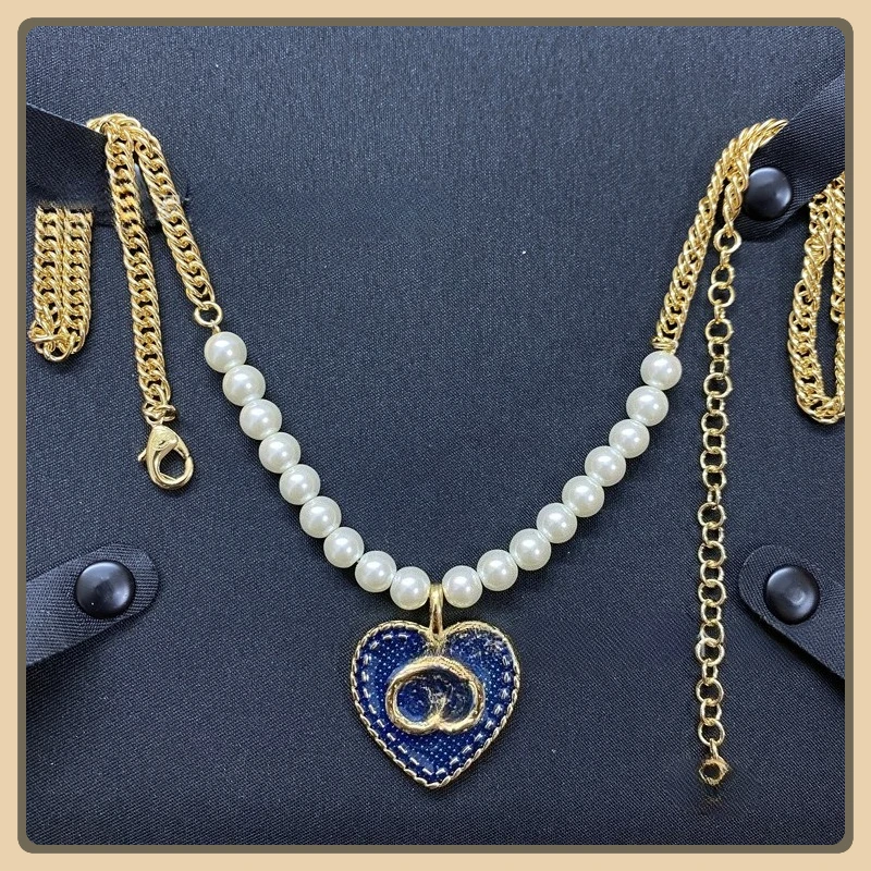 

Elegant Blue Love Pearl Banquet Wedding Diamond Designer Stud Earings Earrings Earring Jewelry for Women for Girl Gift