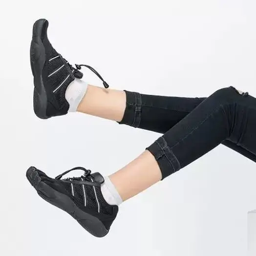 

2025 Weightlifting Training Shoes Unisex Shoes Hot Sale Deep Squat Hard Pull Shoes Men Women Breathable Indoor Fitness Shoes