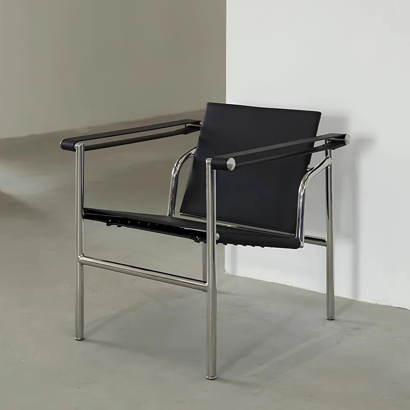 Designer middeleeuwse eenvoudige vergaderstoel fauteuil