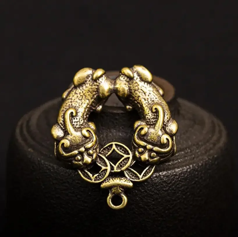 

Creative Handmade Brass Copper Coin biting Coin Key Chain Pendant retro key pendant