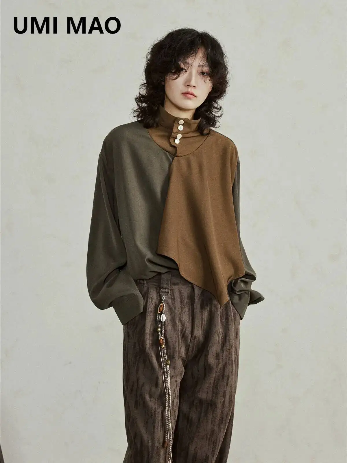 

UMI MAO Retro Maillard Colored Stand Up Neck Long Sleeve Sleeved High End Loose Panel Shirt With A Small Design Sense Femme Men