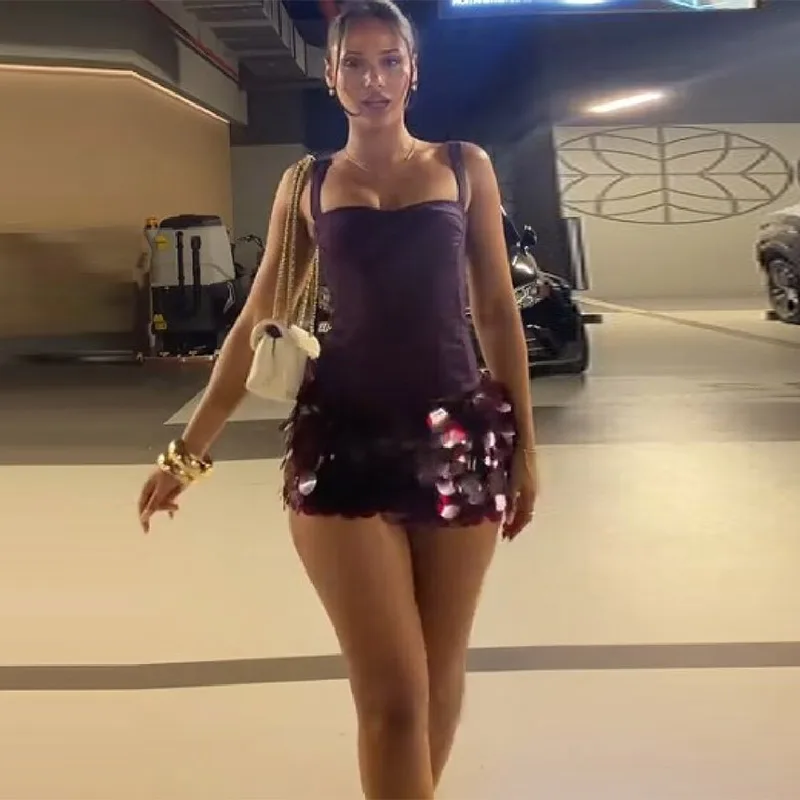 Frauen Sexy Low Neck Eng Anliegende Träger Hot Girl Top Reine Farbe Zurück Zipper Datum Party Club Kleidung 2026 neue Casual Kleidung