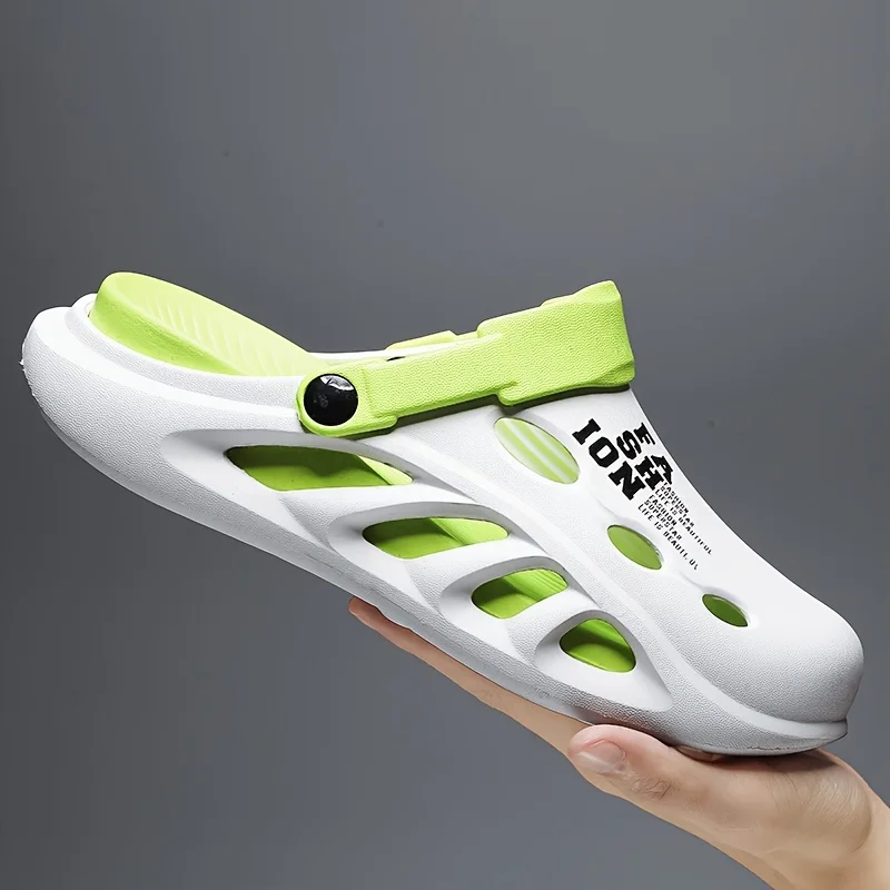 

2025 New Men Outdoor Sandals Comfortable Thick Soft Sole Clogs Beach Garden Casual Slippers Shoes