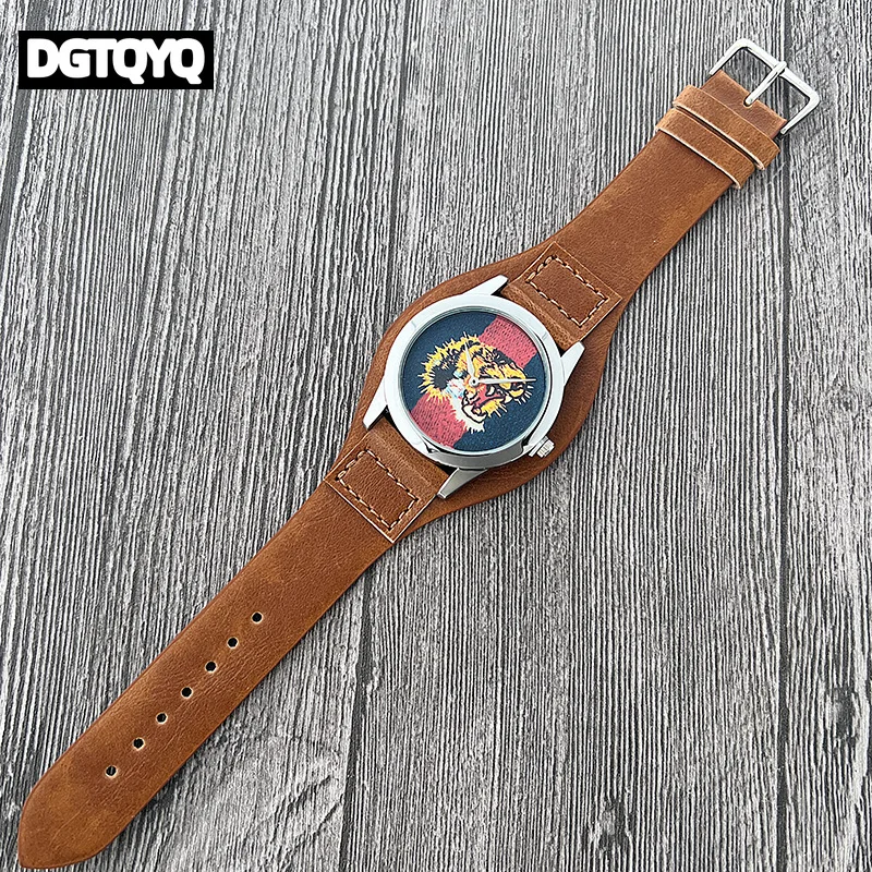 Jam Tangan Kuarsa Wanita Tali Kulit PU Bordir Mewah Jam Tangan Olahraga Pria Kreatif yang Dipersonalisasi reloj para mujer