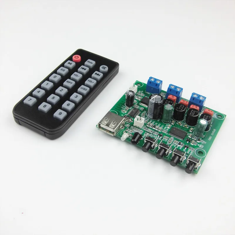 Dc12v tpa3130 15w * 2 2.0 canais estéreo bluetooth amplificador de áudio placa aux u disco lossless reprodução controle remoto