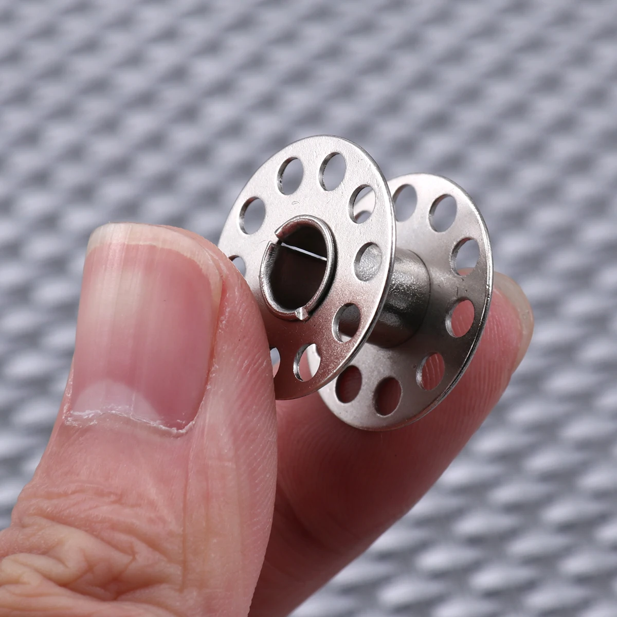 

20Pcs Sewing Machine Metal Bobbins 20mm Diameter Compatible Domestic Sewing Machines Babylock Euro- New Home Simplicity