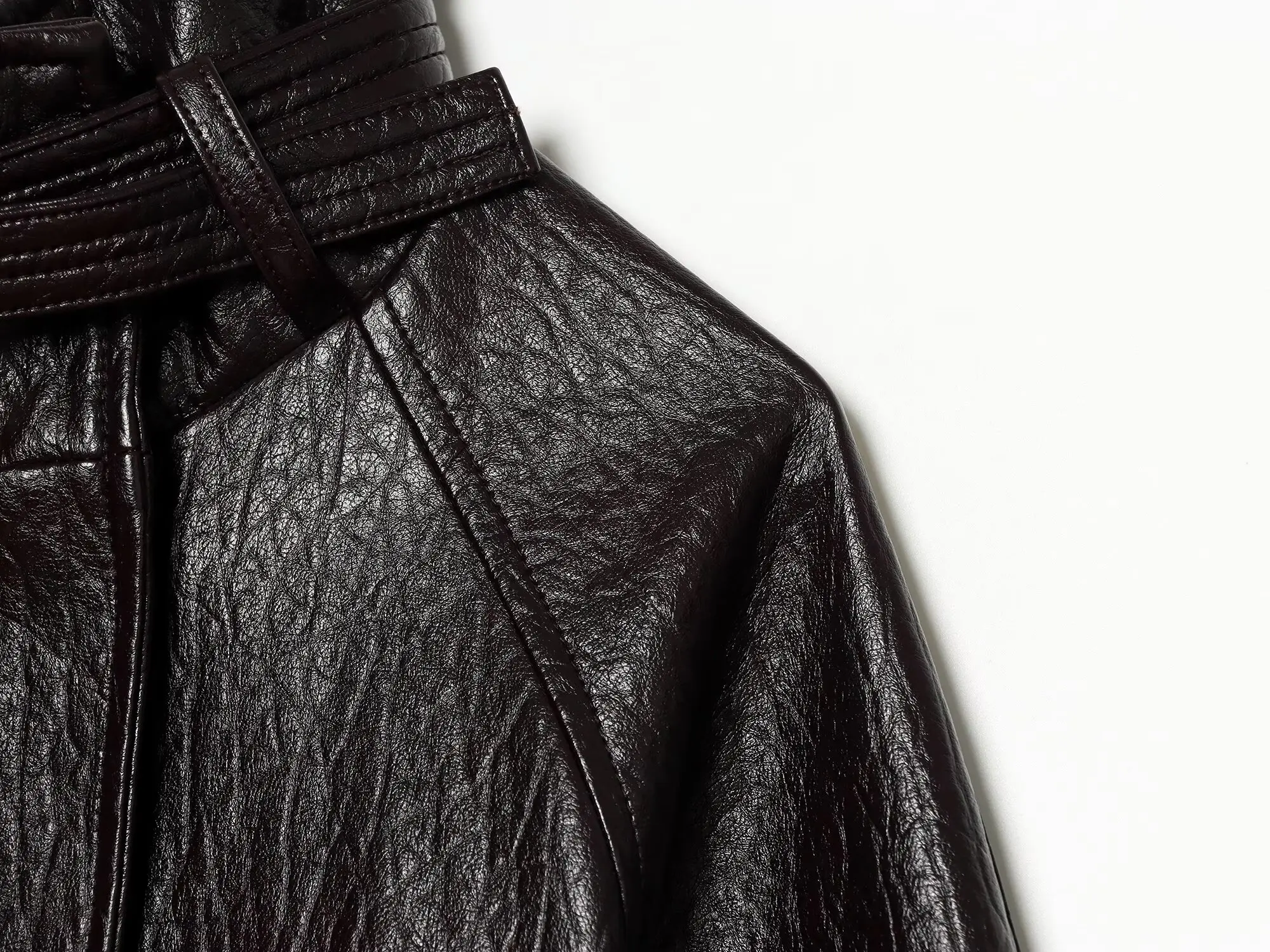 BSAY Vintage Einfarbige Kunstlederjacke für Damen, Neuer Stehkragen mit Halsriemen, Schnallen-Gürtel an der Taille, Laternenärmel, Lässiger Außenmantel – Detail 8