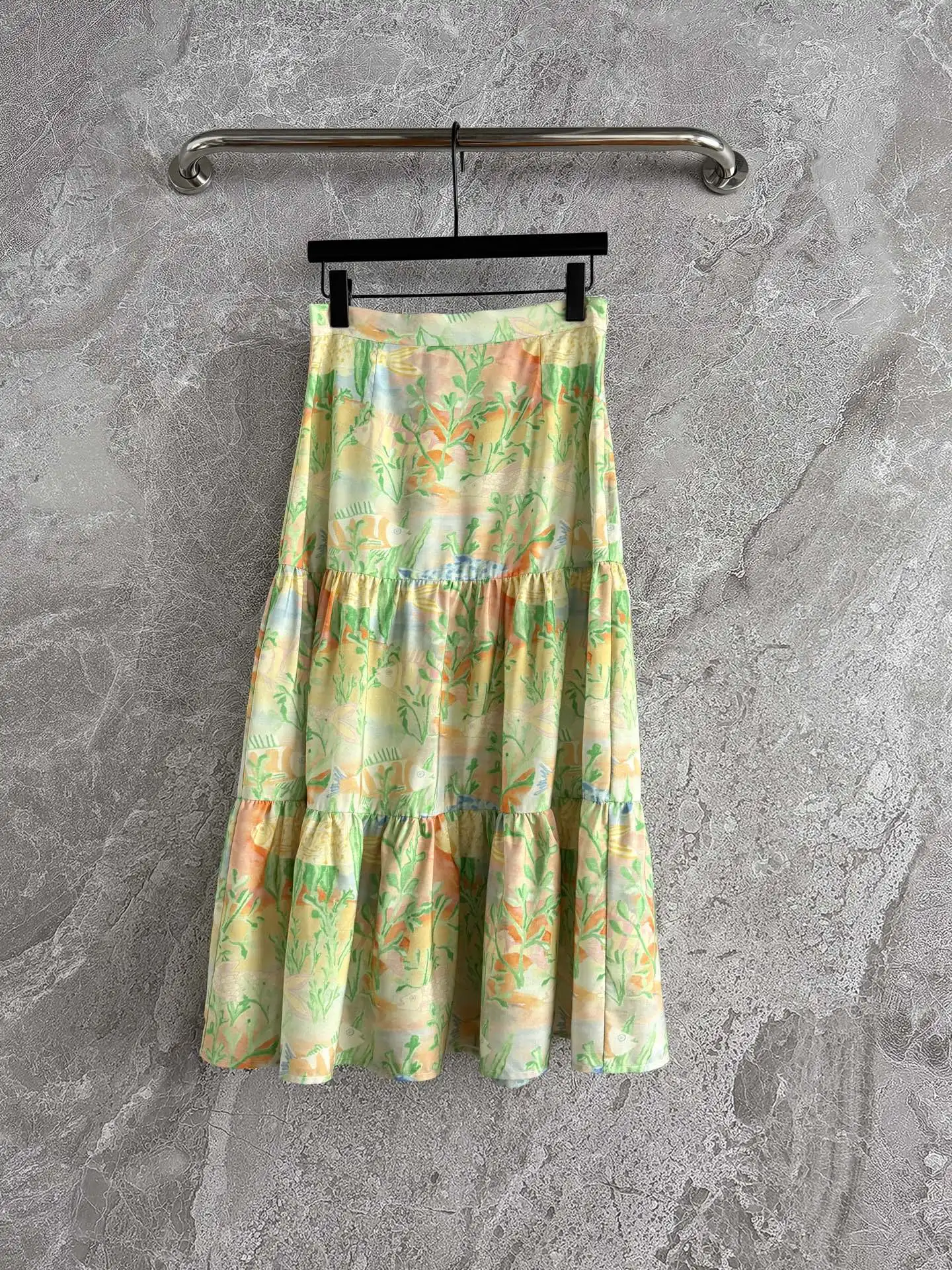 

Female Hand Drawn Print Midi Skirt High Waist A-Line Loose Ladies Jupe