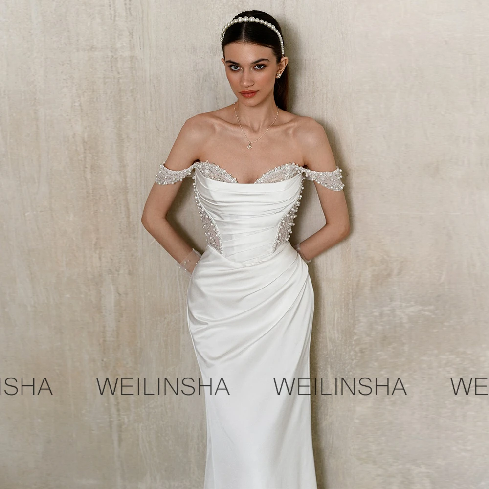 2025年ウェディングサテンシース/コラムウェディングパーティードレスホワイトオフショルダーパールプリーツウェディングゲストガウン高級ドレス女性