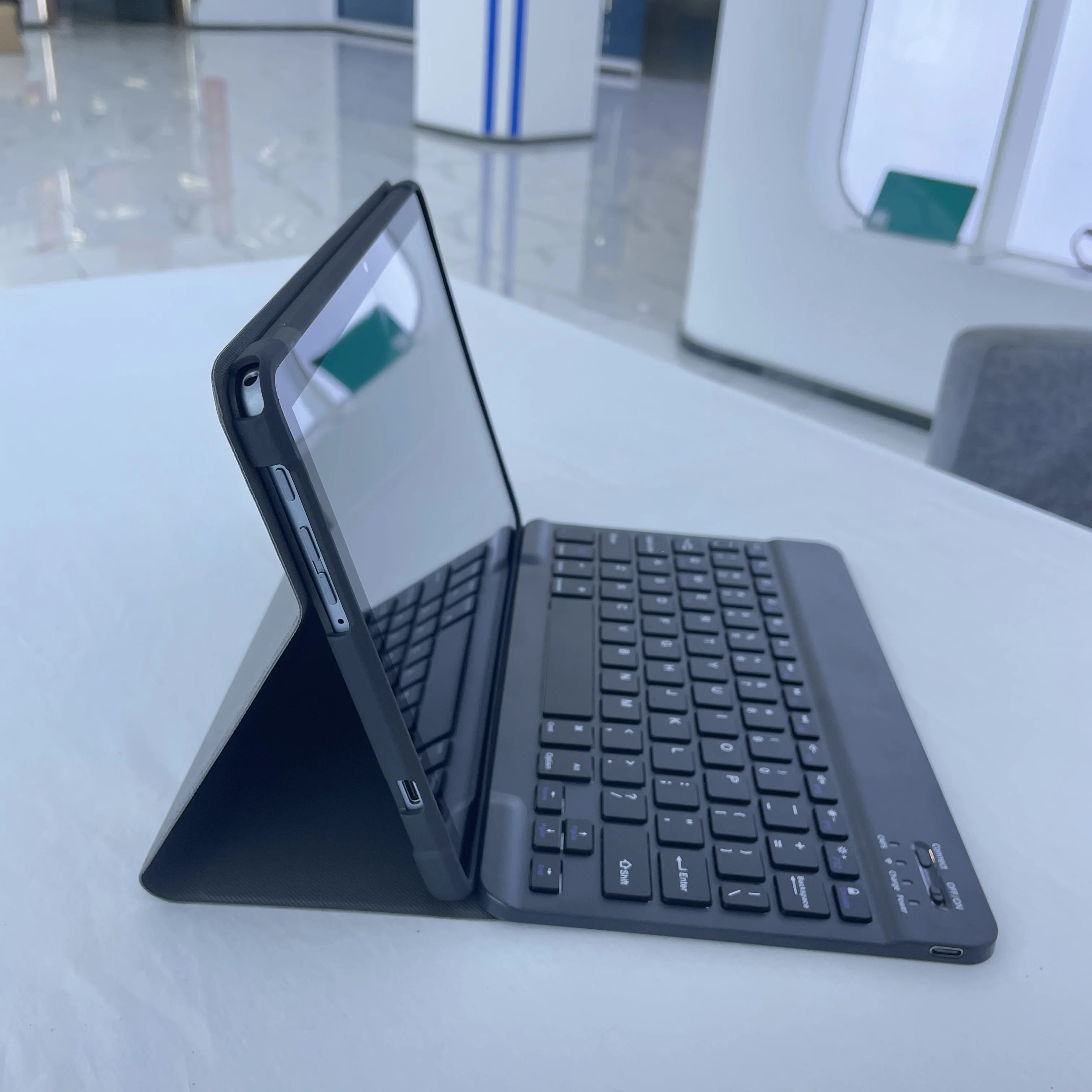 10.1inch  14 Tab 4/6GB+128GB Storage Octa Core CPU Mali720 GPU Dual SIM 4G Business Tablet PC Keyboard