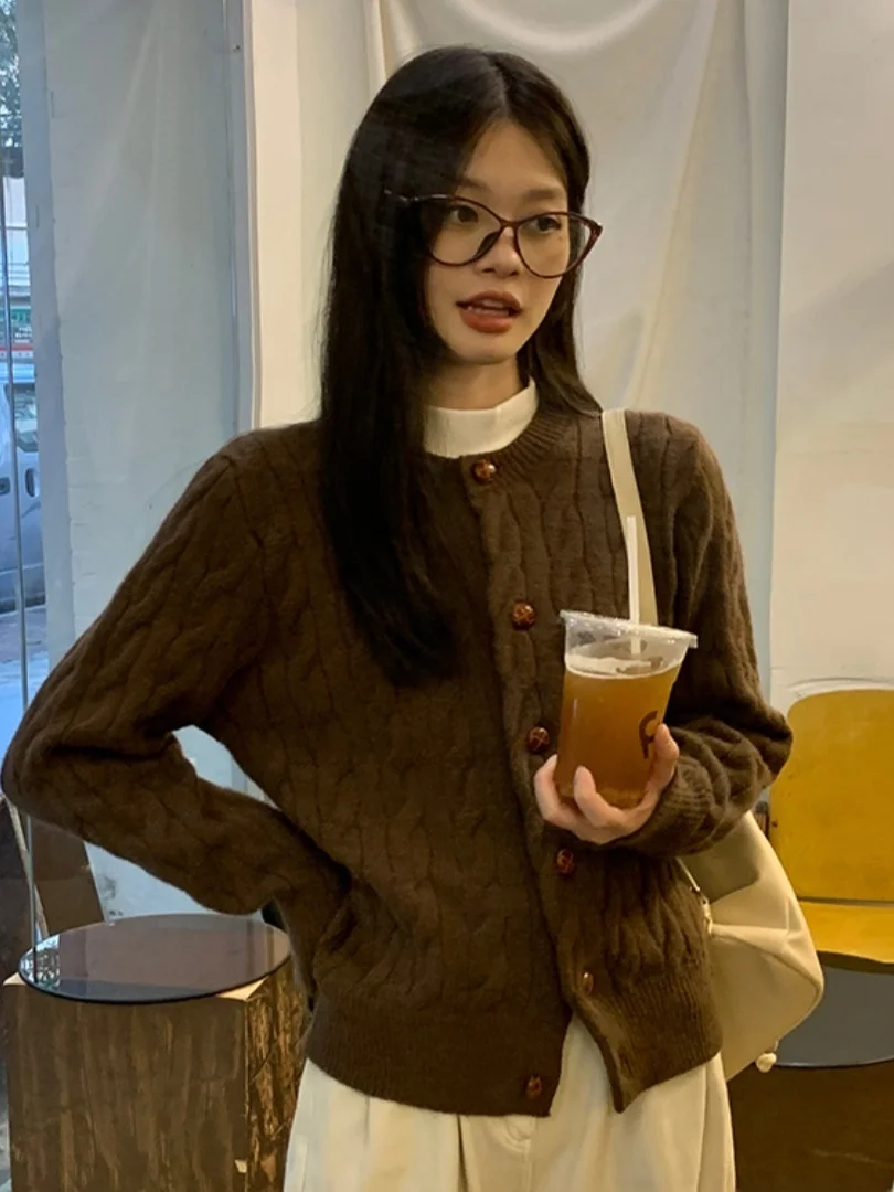 เสื้อคาร์ดิแกนไหมพรมถักเปียสีฟ้าอ่อน ทรงหลวม แขนยาว สไตล์เกาหลี สำหรับผู้หญิง รุ่นใหม่ล่าสุดสำหรับฤดูใบไม้ร่วง