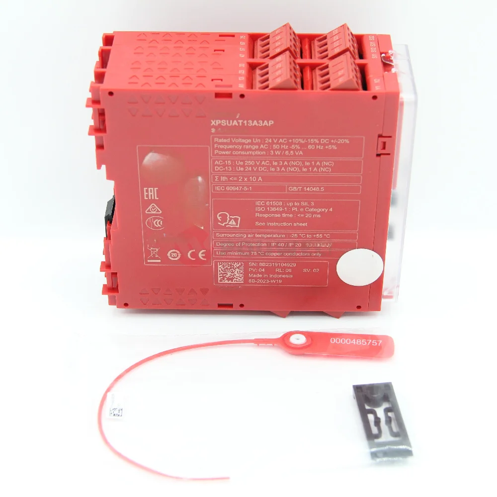 100 Original New PLC Programmable Controller Safety Module XPSUAT13A3AP