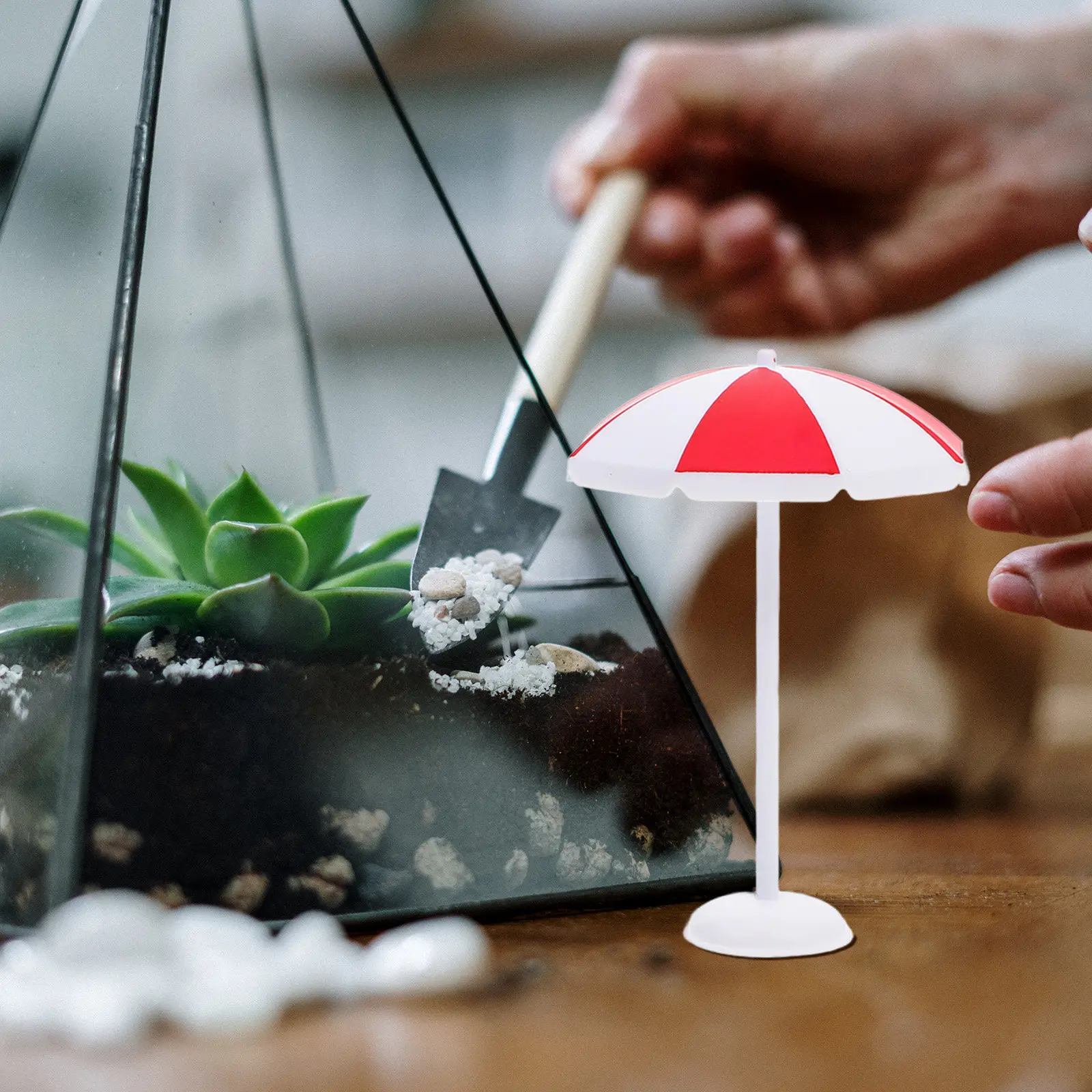 6Pcs Miniature Beach Umbrella Set Micro Landscape Sun Shade Decor for Dollhouse Bonsai Aquarium Terrarium Party Home Office