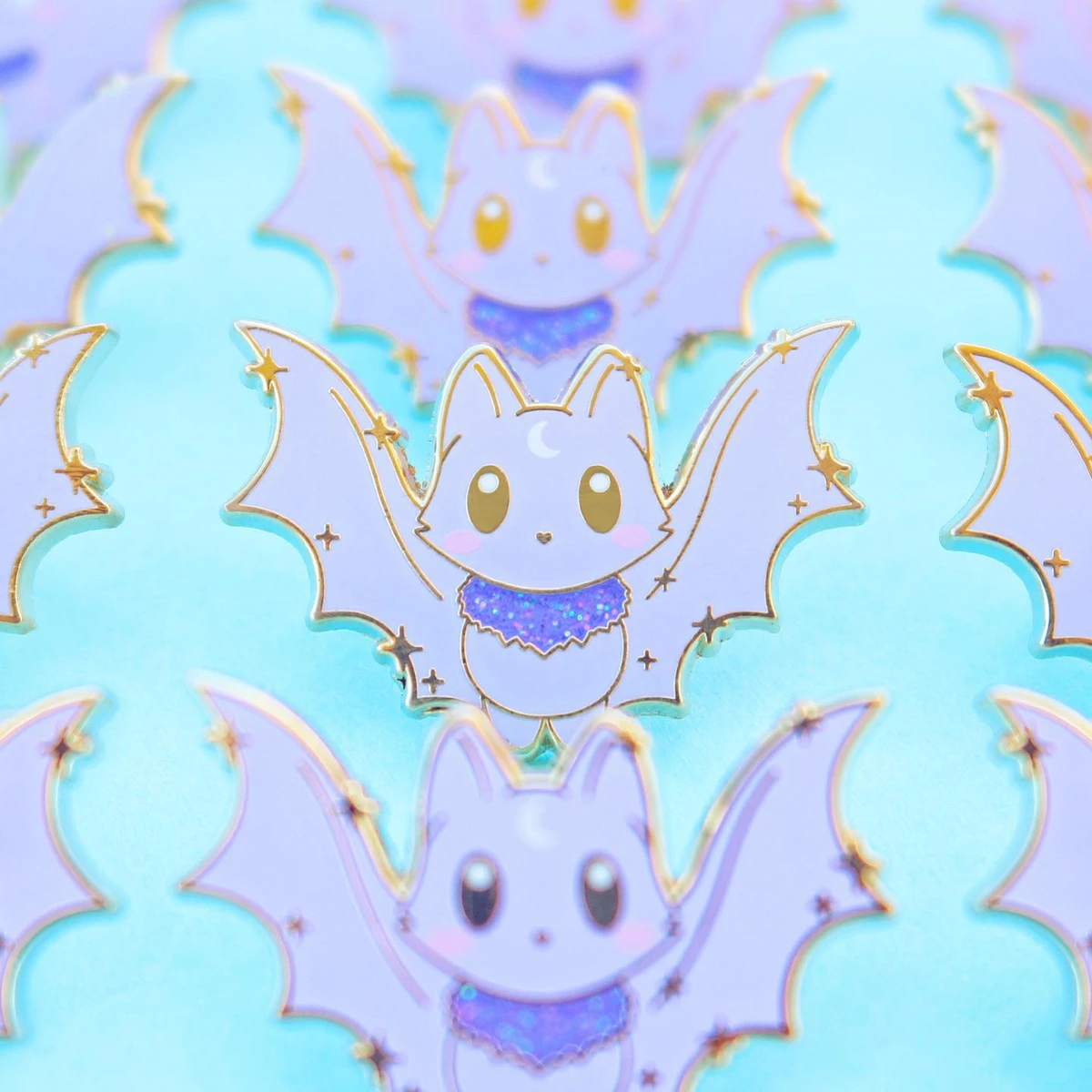 Cartoon Moon Purple Bat Hard Enamel Pin Goth Creepy Bats Metal Brooch Accessories Kawaii Cute Animal Badge Jewelry