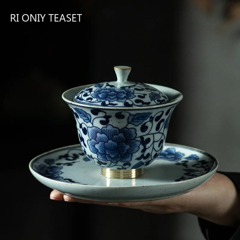 

120ml Chinese Blue and White Porcelain Gaiwan Teacup Traditional Handmade Ceramic Tea Tureen Household Tea Bowl Portable Teaware