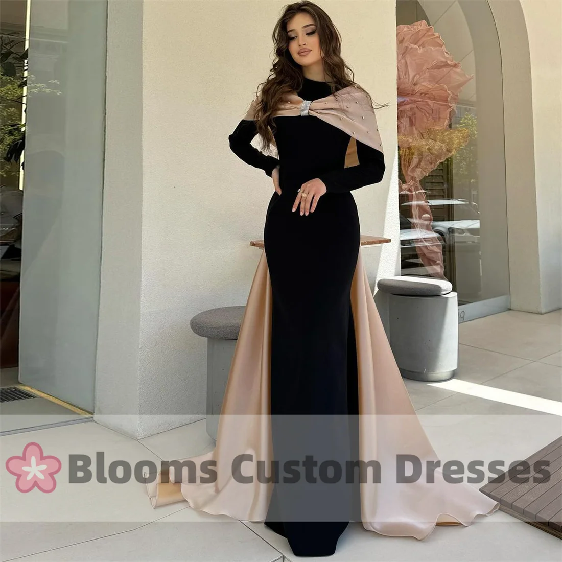 

Blooms Balck Long Sleeves Slim Prom Dresses Beads Cape Elegant Women Evening Dress for Formal Occasion Long Party Gown