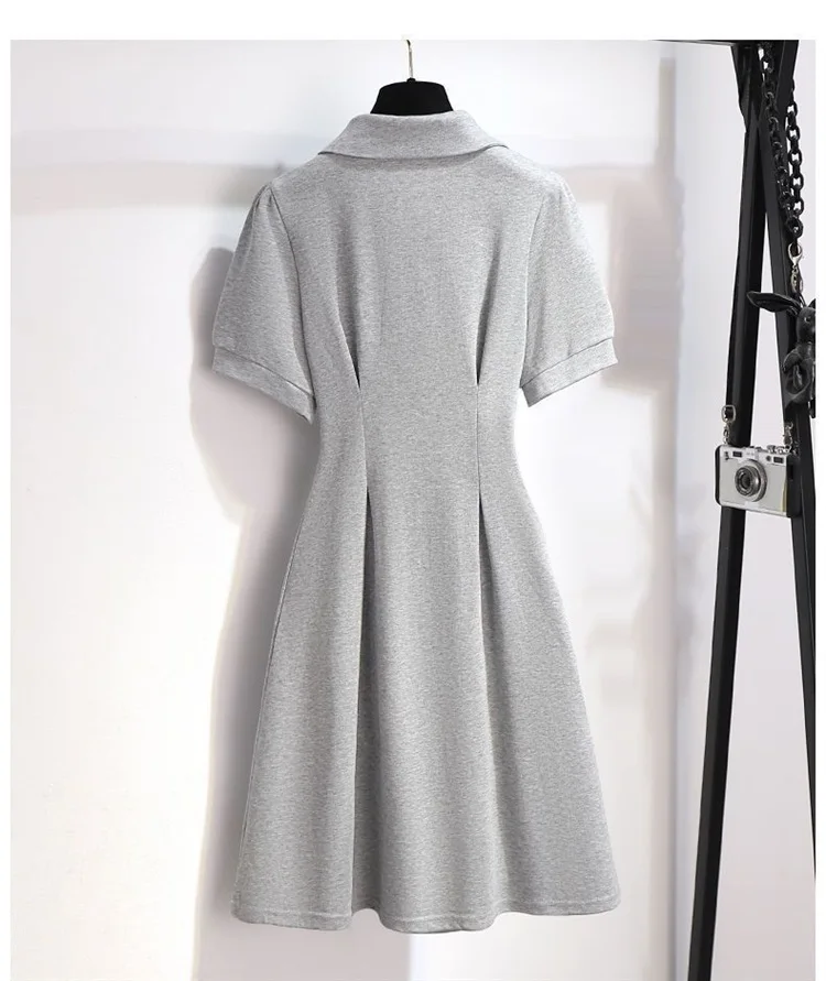 Slimfit ชุดเดรสเรียบง่ายสําหรับผู้หญิงสีทึบอเนกประสงค์ขนาดใหญ่ชุดเดรสทรงเอฤดูร้อนลําลองเสื้อยืดคุณภาพสูง