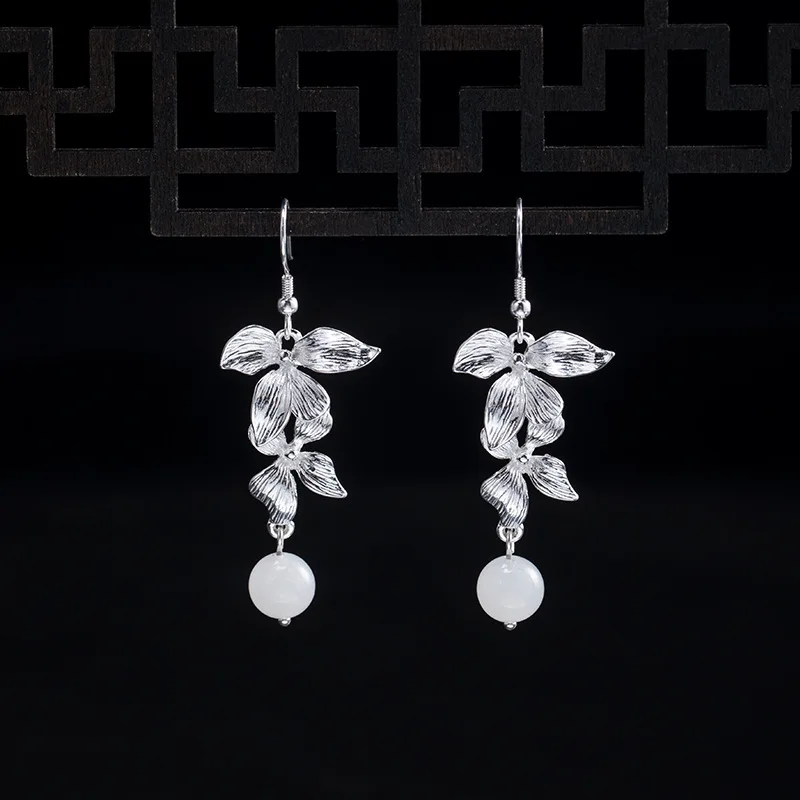 

Ретро-крючки для ушей из натурального белого нефрита Хэтянь, классические крючки для ушей с подвеской из цветочного жемчуга, изысканные серебряные украшения S925