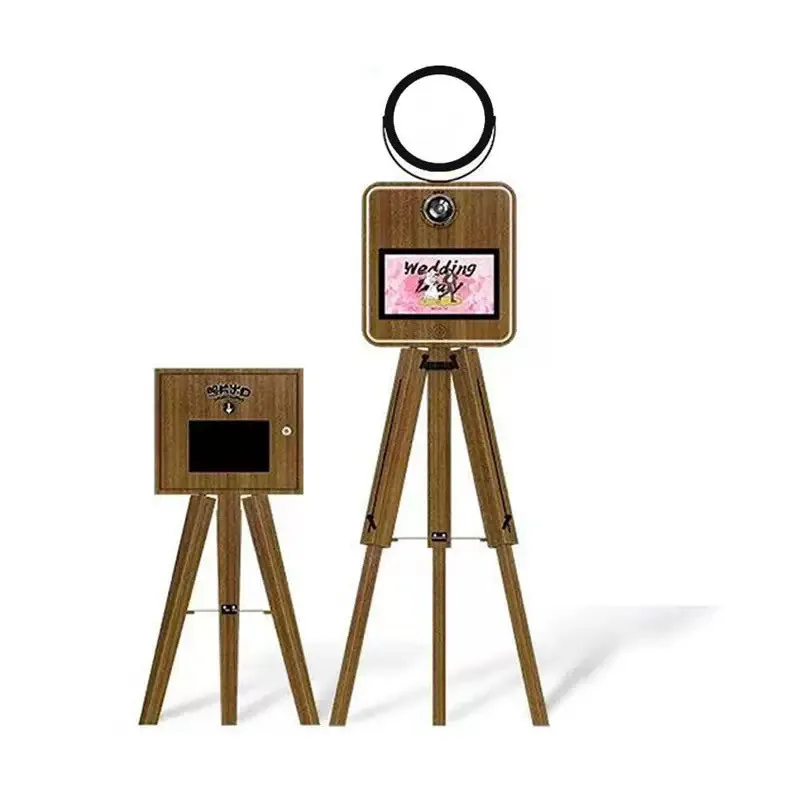 Wedding interactive camera, self-service retro big head sticker, multi-person photo outdoor activities