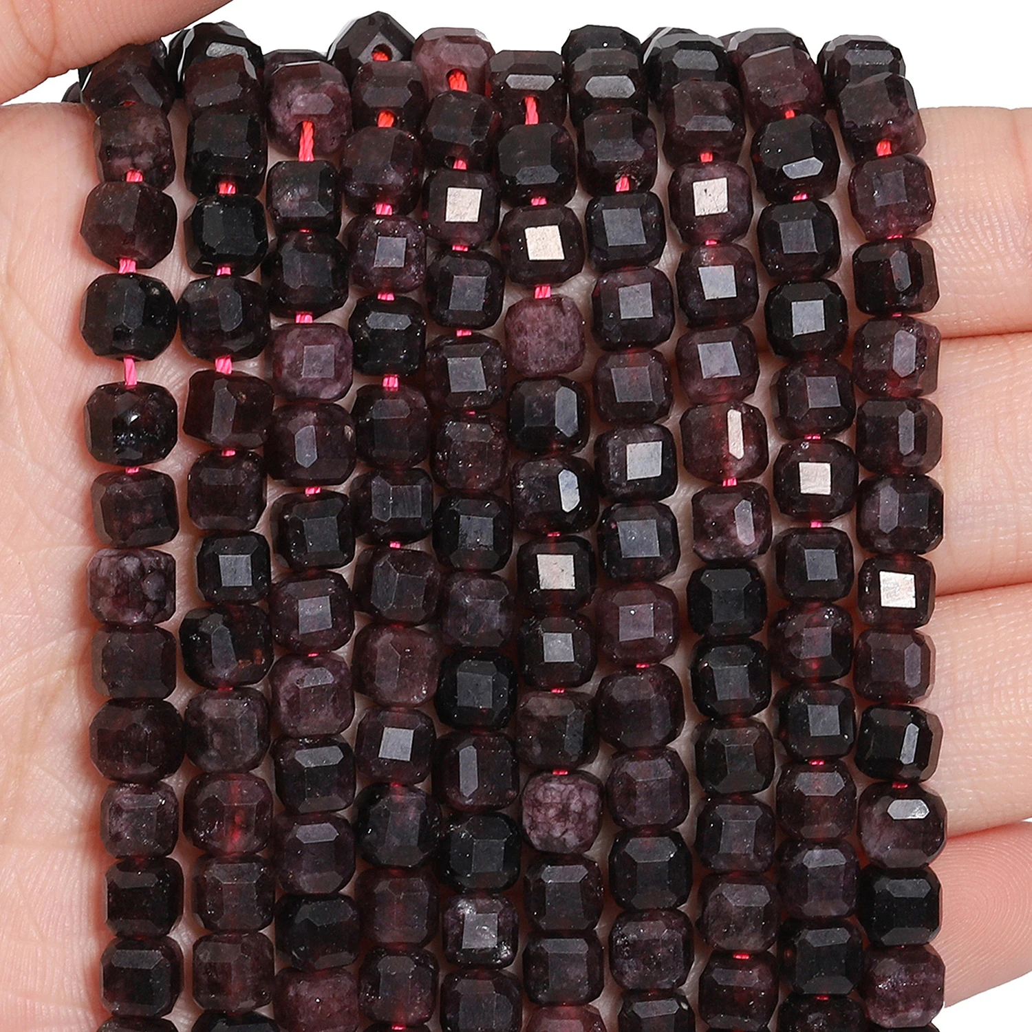 5mm Facted Cube Shape Beads Garnet Loose Square Stone Beads for Jewelry Making Diy Bracelet Beadings Accessories Wholesale