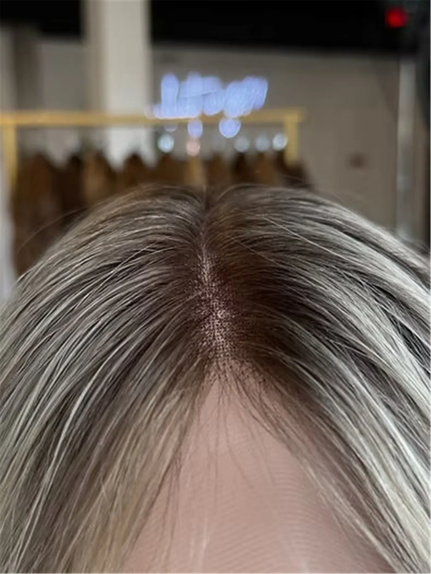 26 Inch Ash Platinum Blonde Ombre Synthetic Lace Frontal Wig Middle Parting Loose Wave 13*4 High Definition Wig Female Daily Use