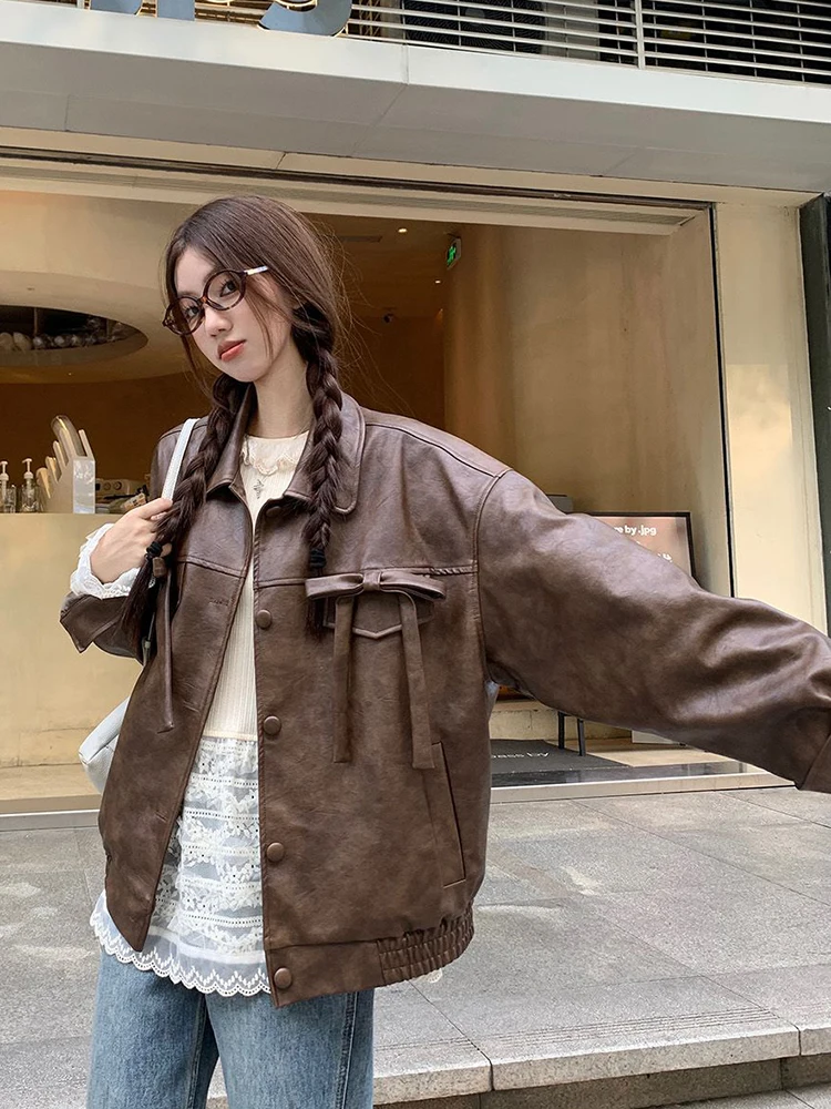 سترات نسائية كلاسيكية بفيونكة حلوة معطف فضفاض بنمط بريبي للخريف والشتاء الأمريكي معطف ريترو غير رسمي لسائقي الدراجات النارية للسيدات كل مباراة هاراجوكو