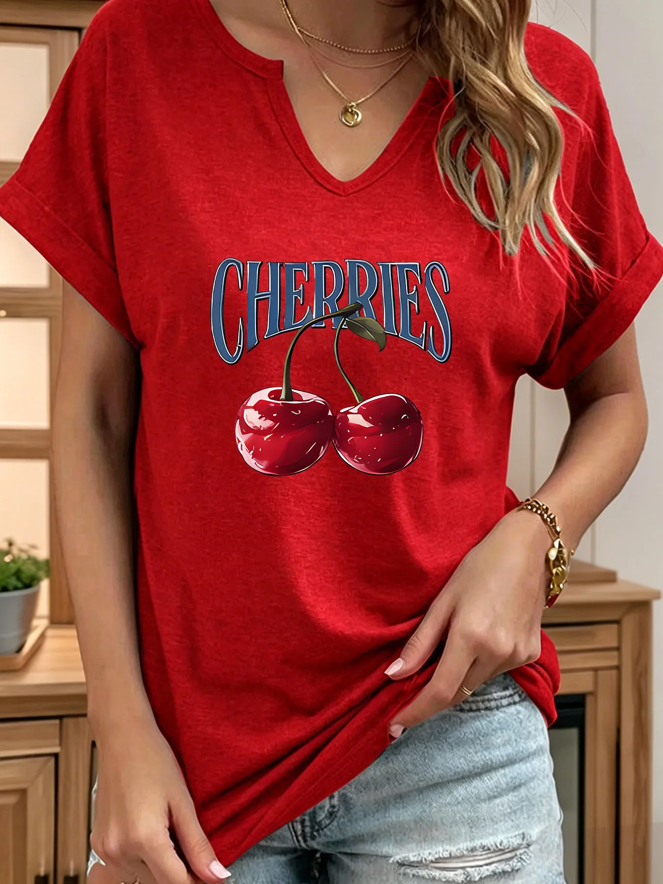 Sweet cherry fruit print T-shirt, casual and fashionable V-neck rolled sleeve short-sleeved blouse for women