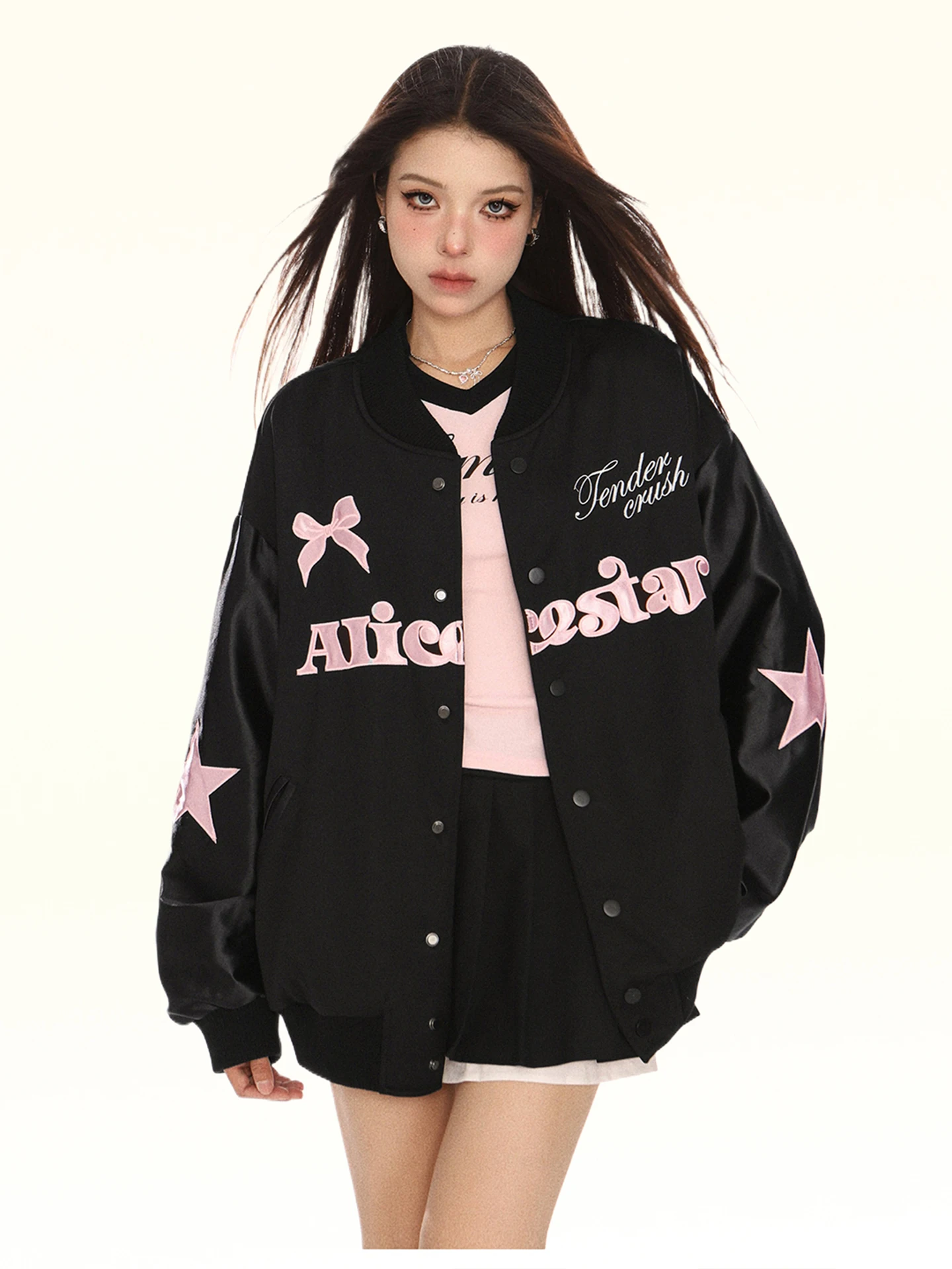 

Бейсбольные куртки для подростков и женщин: зимние, утепленные, с пайетками, эластичные, на трех пуговицах, удобные, прочные, с вырезами, в стиле ретро, демисезонные, шикарные