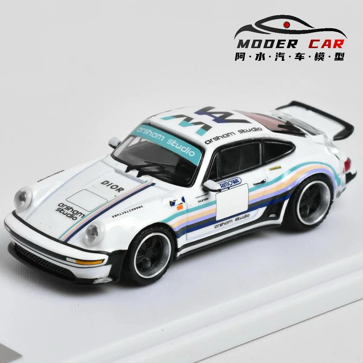 

RM 1:64 Singer Turbo Study 930 Diecast Model Car