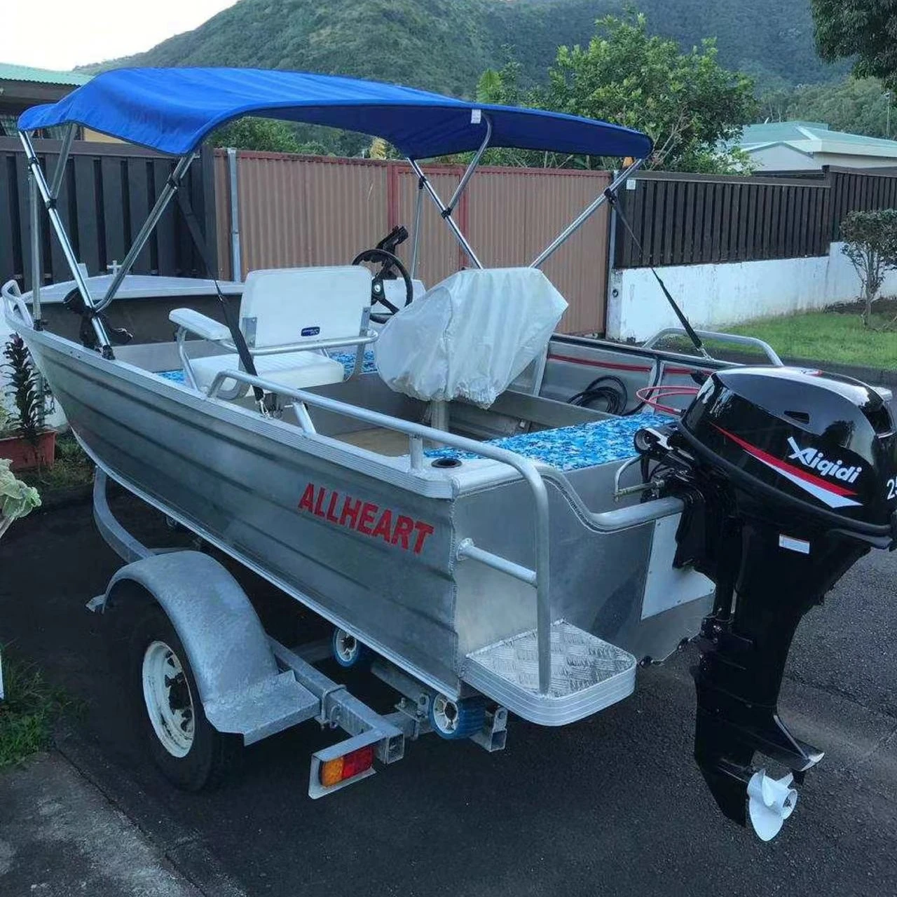 

Aiqidi 25HP 4 Stroke Water-cooled Outboard Motor Marine Engine For Boats