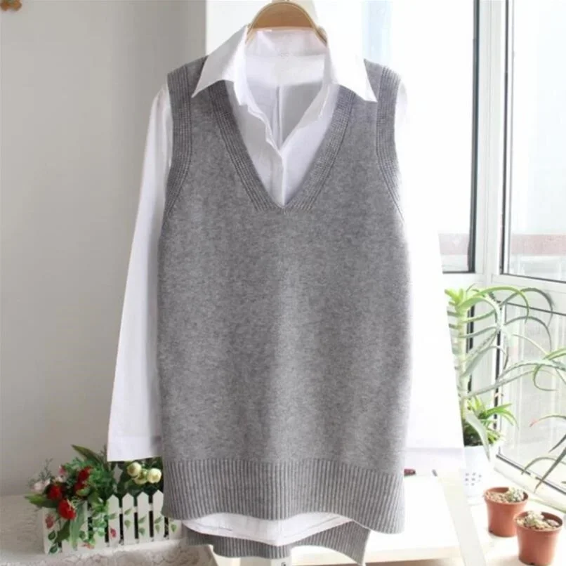 Korean Women Knitted Sweater Sleeveless College Style Women Loose Vest Ladies V-Neck Pullover Tops