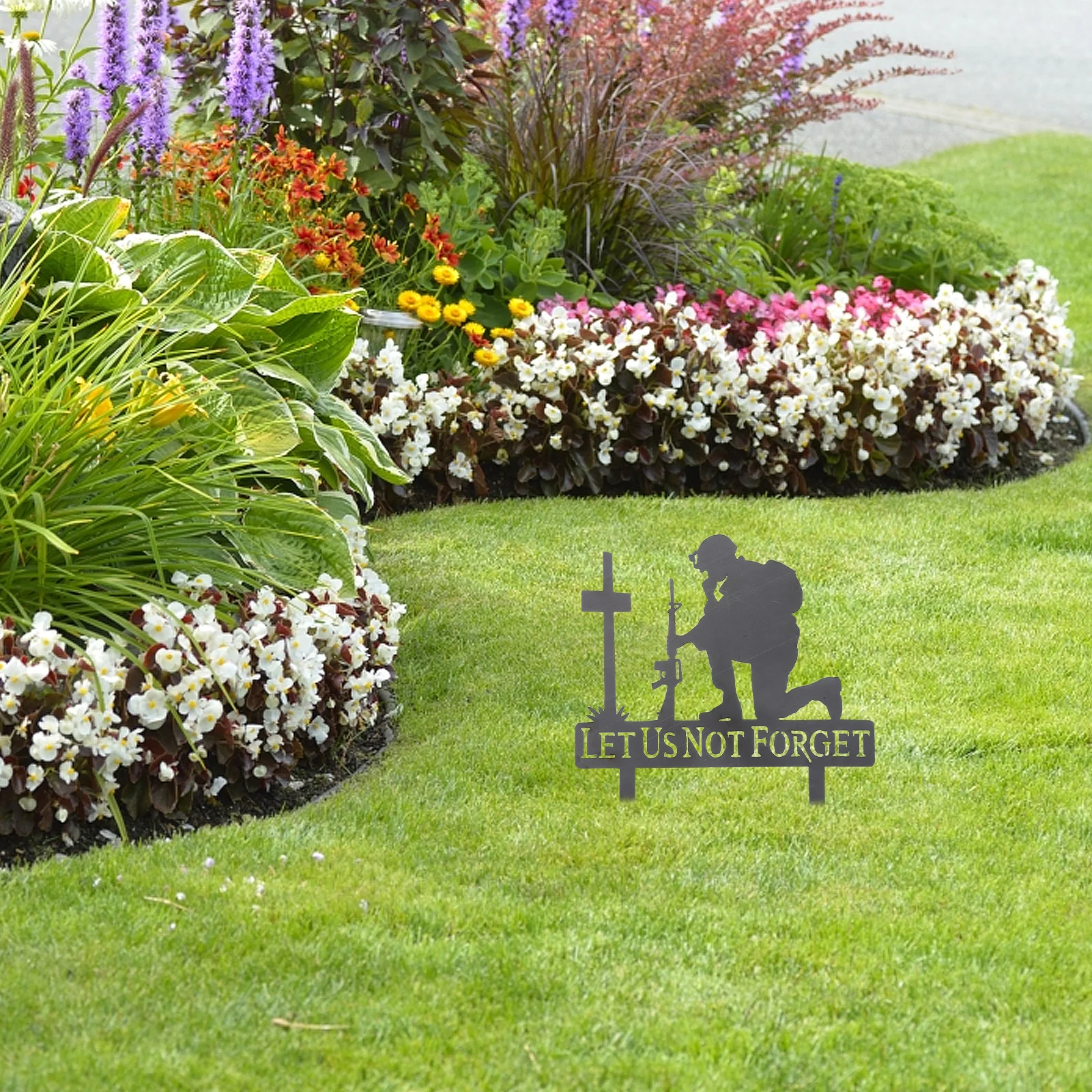 

Metal Soldier Decoration Memorial Stakes Garden Yard Decorations Statues Fallen Soldiers Outdoor Ornament Plaques