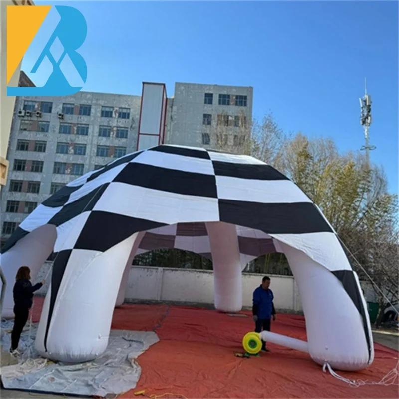 Puntelli gonfiabili del partito tenda gonfiabile in bianco e nero del Gazebo per i giocattoli di noleggio di tempo del partito