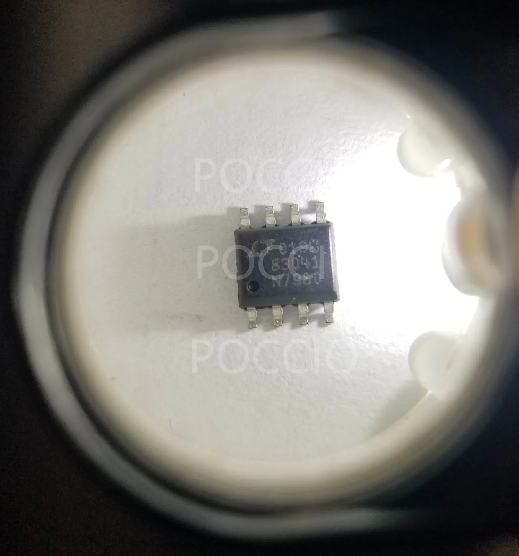 LT8304 LT8304ES8E-1…