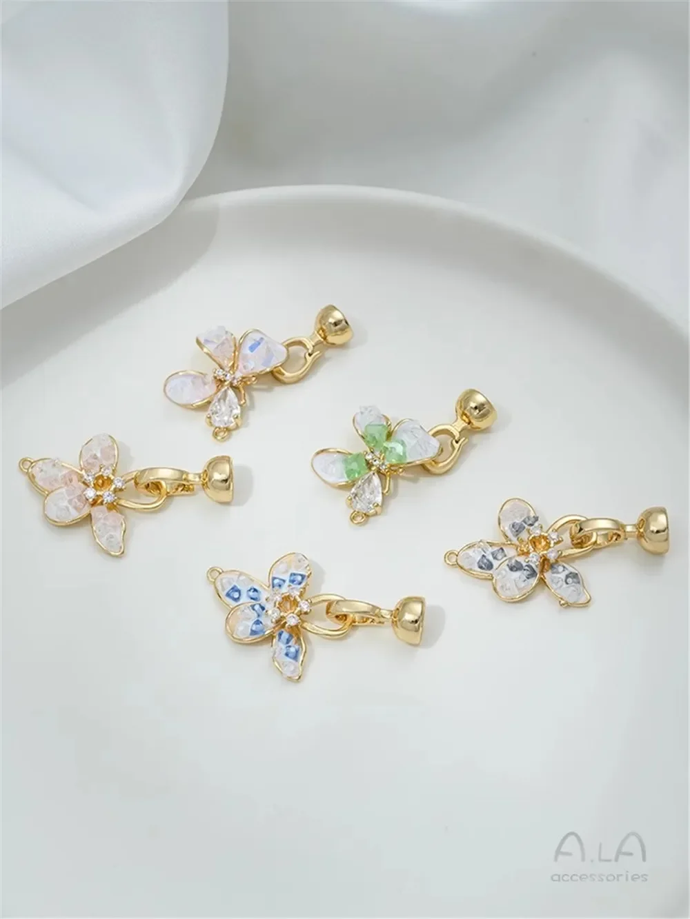 

14K Gold-plated Drop Oil Sticky Zircon Butterfly Flower Pearl Buckle DIY Jewelry Bracelet Necklace Connecting Buckle Accessories