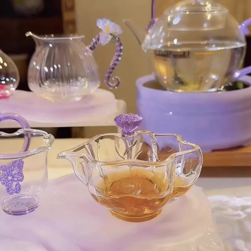 Lotus Seedpod Borosilicate Glass Fairness Cup Tea Pitcher for Home Gongfu Tea Use Office Drink Water Tea Serving Cup Mug Glass