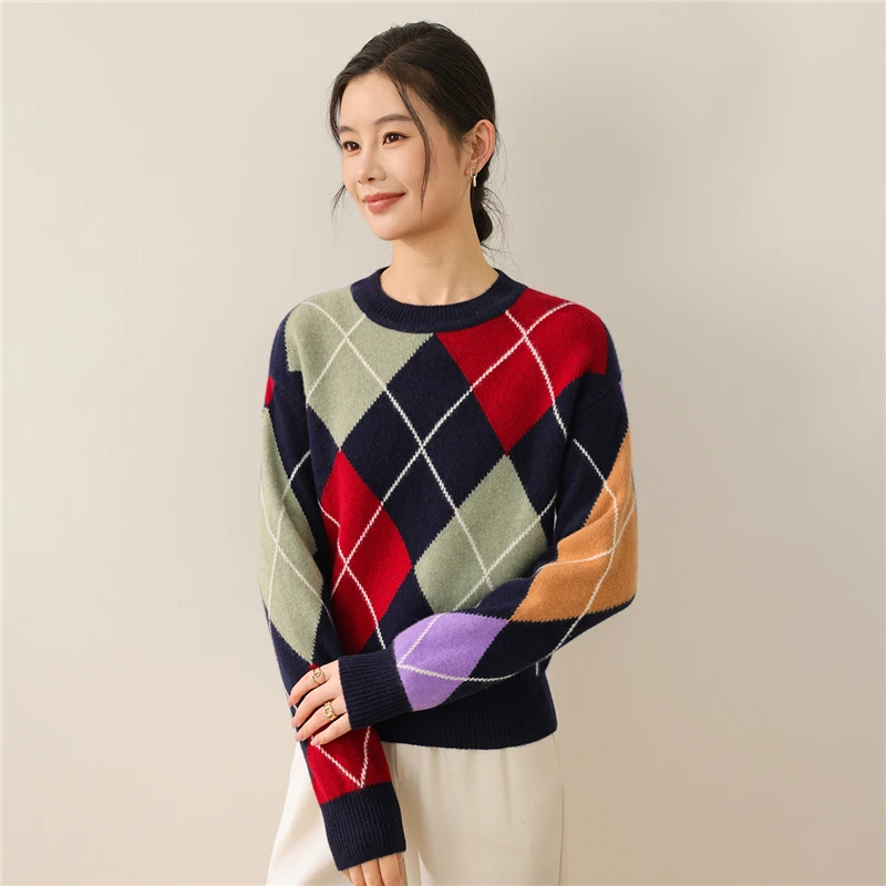 100% ميرينو رداء علوي من الصوف للنساء 2025 خريف شتاء دافئ فضفاض جديد متعدد الاستخدامات س الرقبة الماس اللون حجب الصوف تريكو