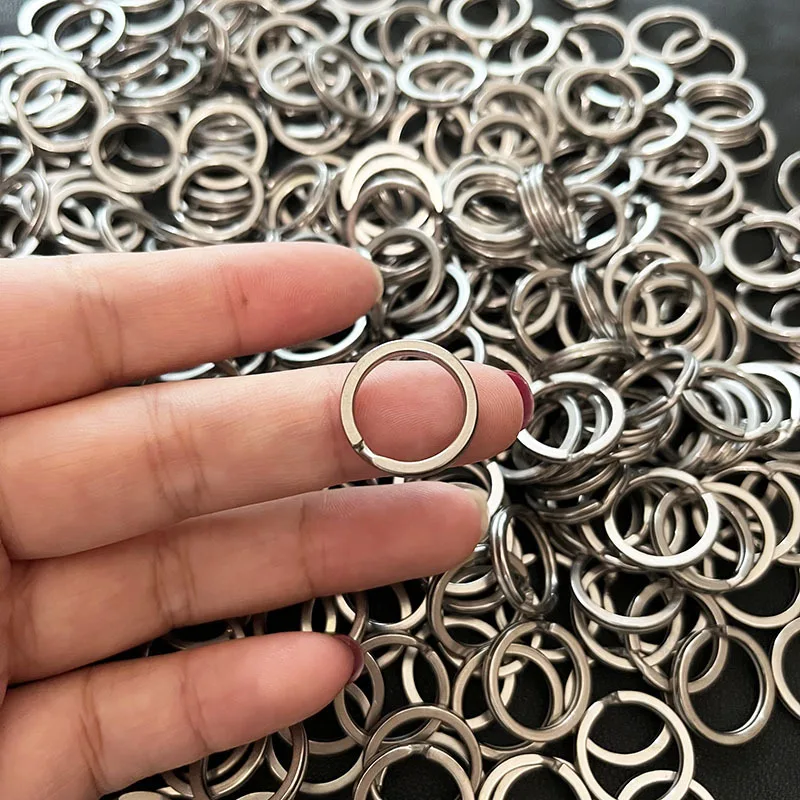 50PCS/Set Pure Titanium Key Ring Flat Ring 18/20/25/28/30/32mm Ring Hanging Pure Titanium Key Rings Elastic Car Key Accessories