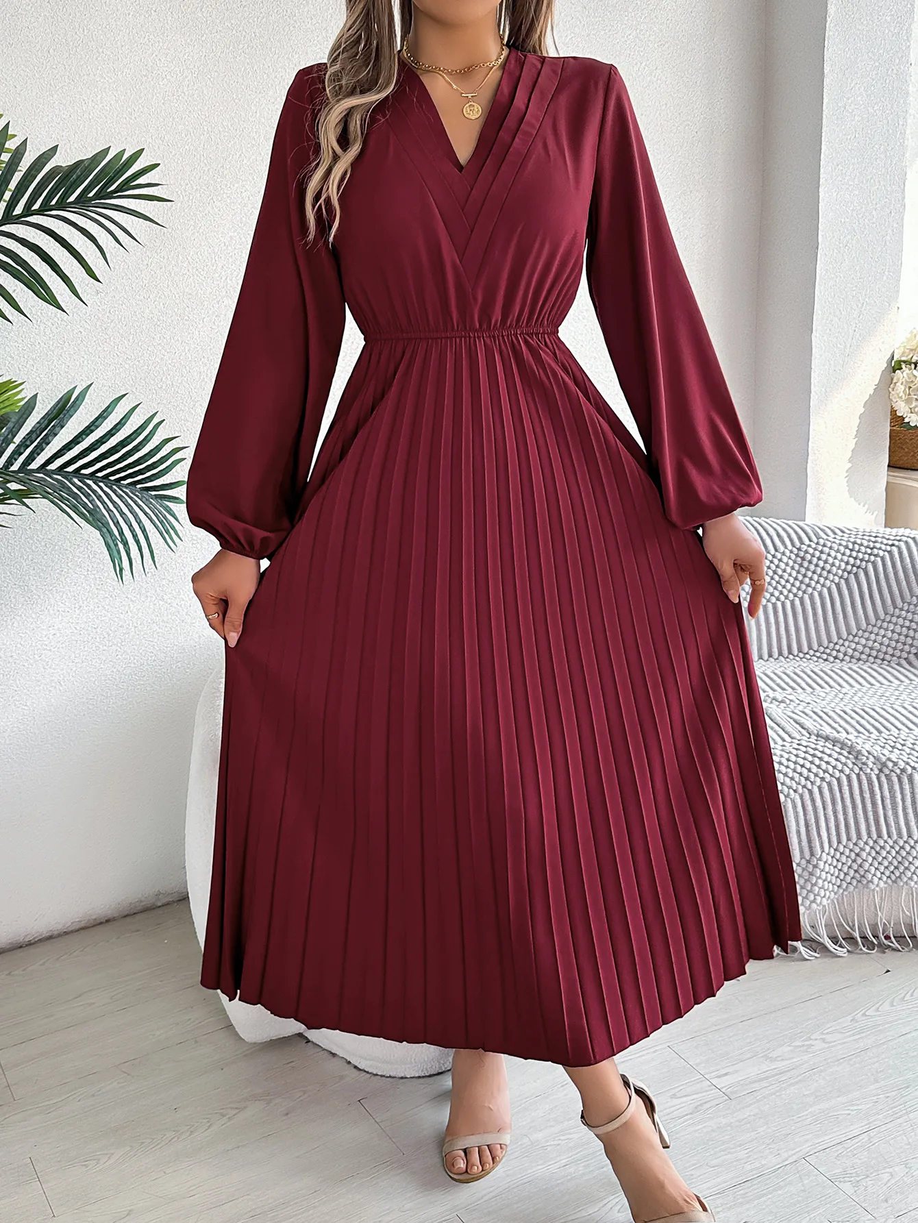 

Elegant Dress Triple V Neck Long Sleeved Waist Cinched Pleated Long Skirt 2025 European American Autumn Winter Women's Clothing