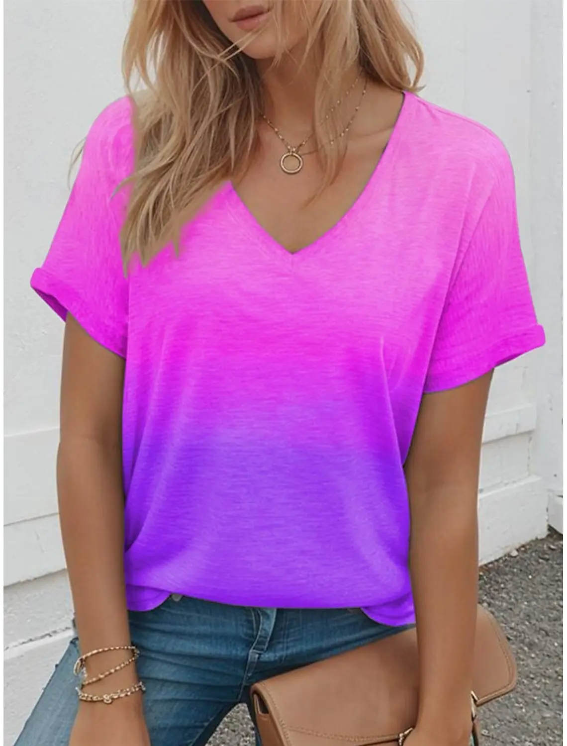 

2024 New Women's T Shirt Colorful Holiday Gradual Change Pink Fashion V-Neck Short Sleeve Tee Tops Summer Casual Female Clothing